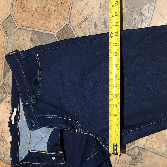LEVI'S High Rise Bootcut Women's Dark Blue Jeans Size W34- L30. - Picture 9 of 11